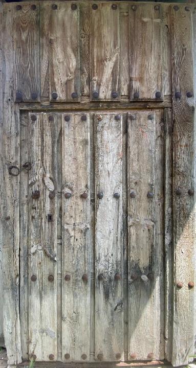 Puerta exterior opaca