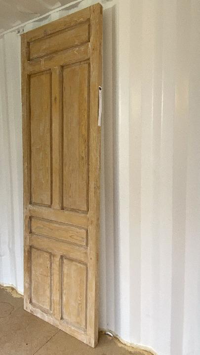 Puerta interior opaca