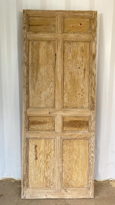 Puerta interior opaca