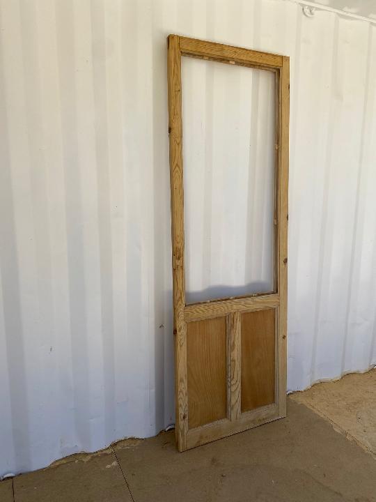 Puerta interior cristalera