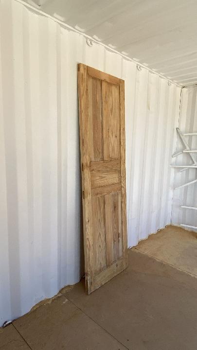 Puerta interior opaca