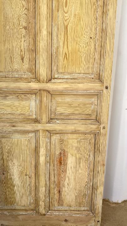 Puerta interior opaca