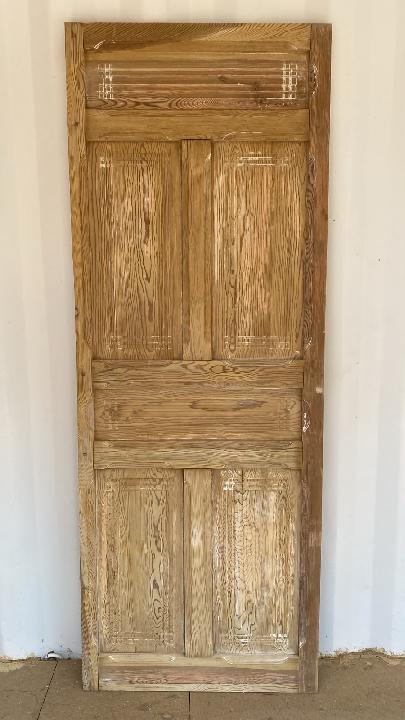 Puerta interior opaca