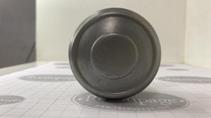 Pomo Clavileño